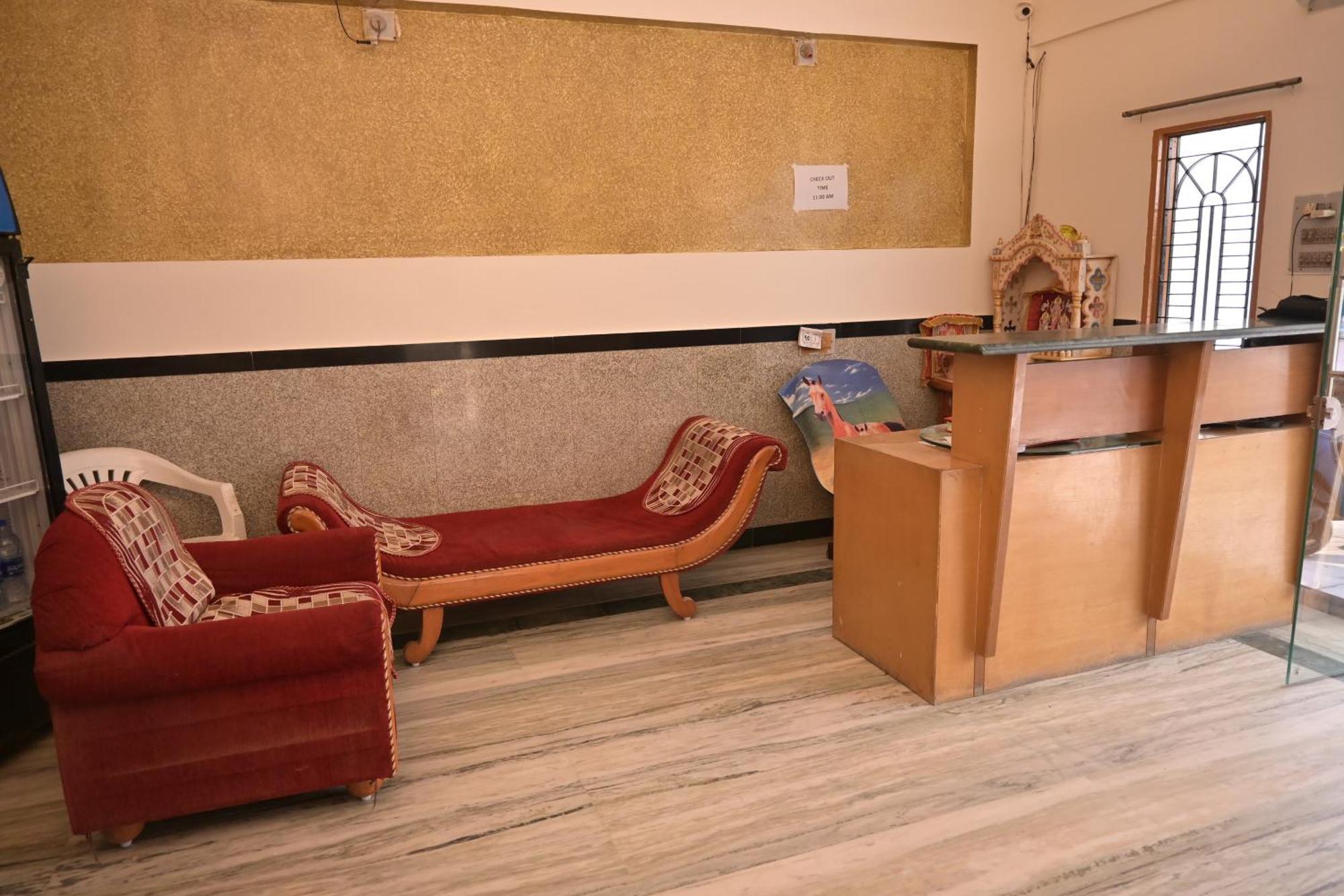 Hotel Roshan Palace Ambaji ภายนอก รูปภาพ